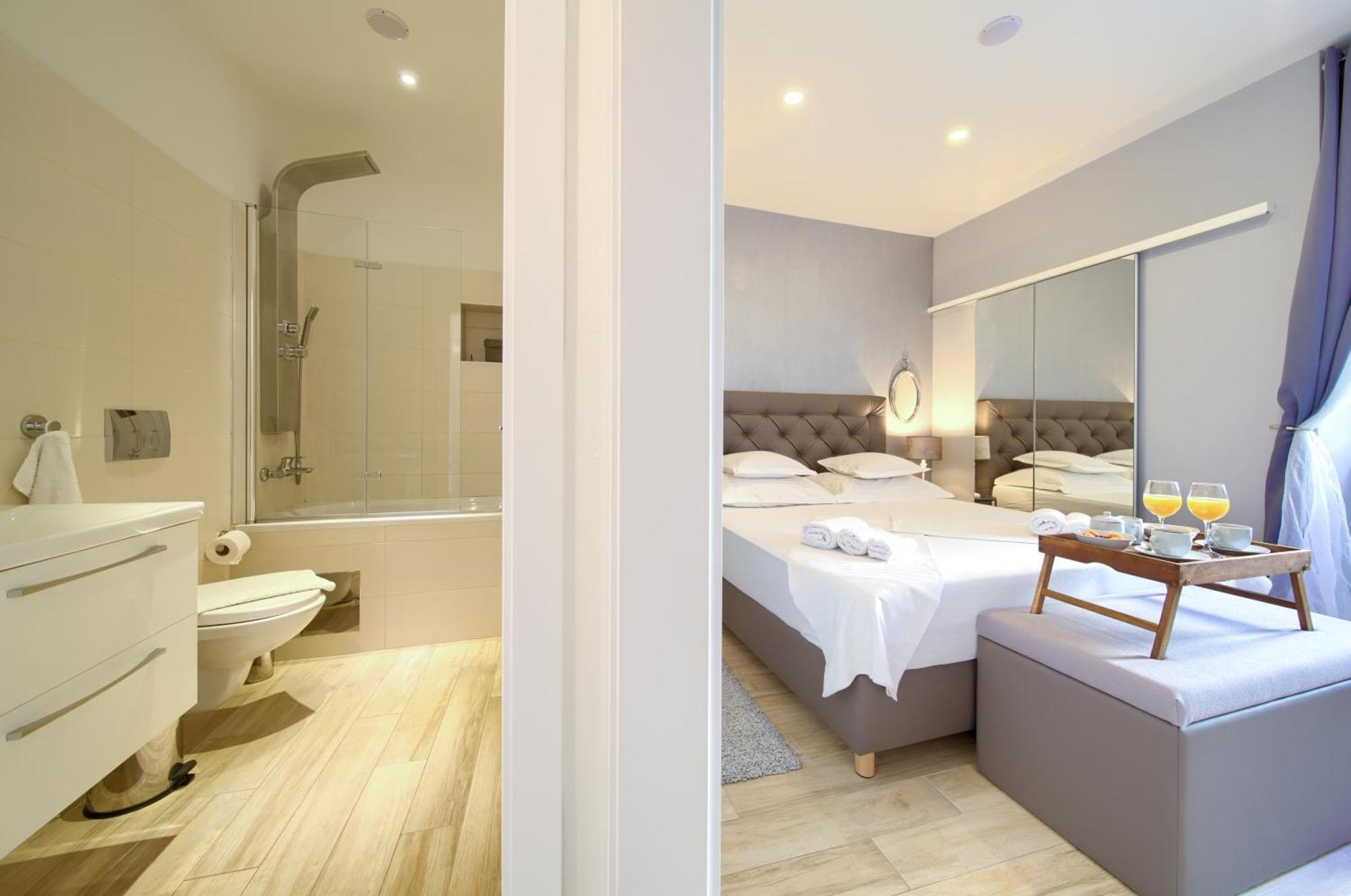 Apartment Old Town Mariolina クルク エクステリア 写真
